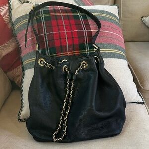 Elegant Black Leather Women's Bag